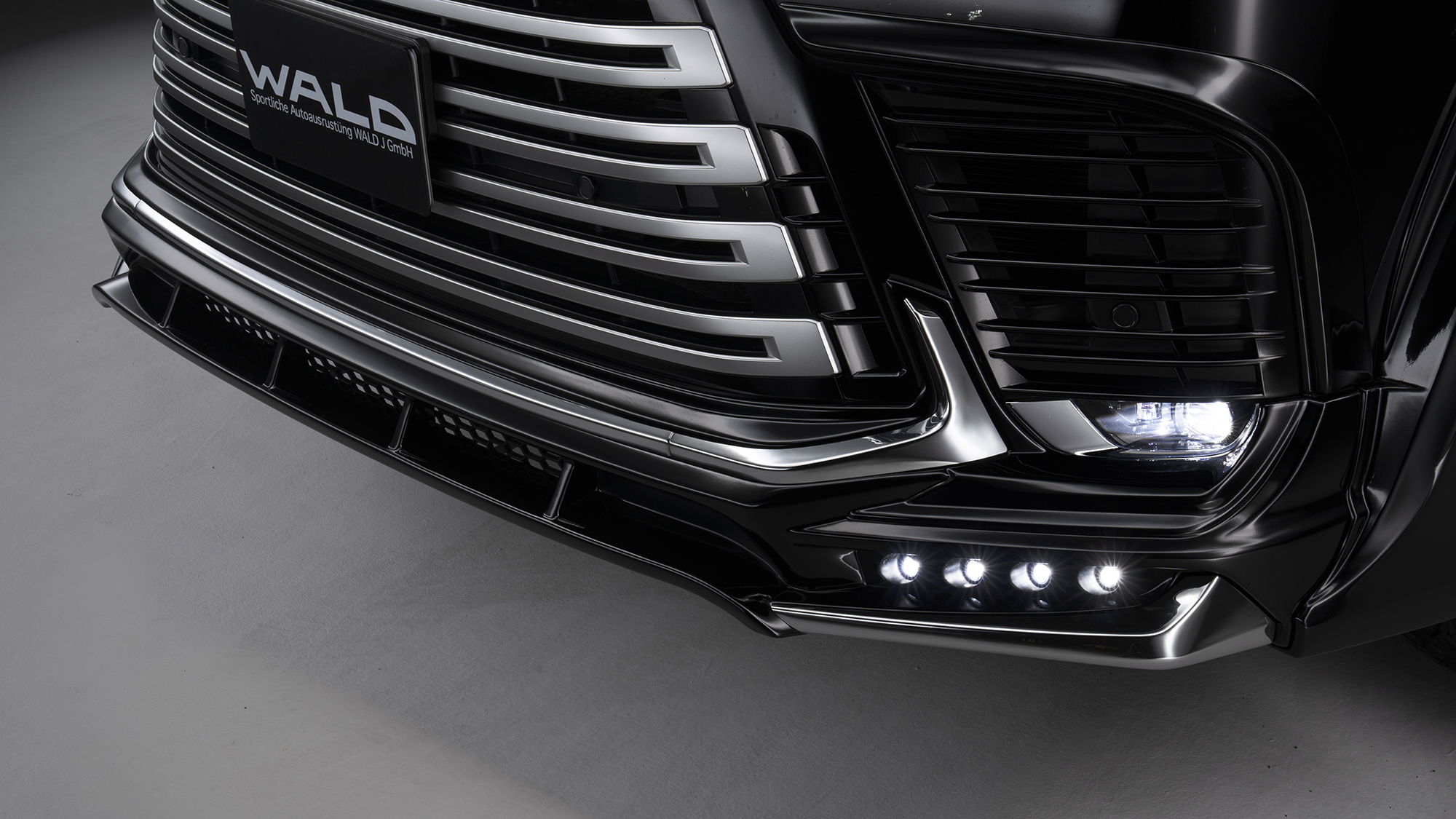 LX600 WALD SPORTS LINE BLACK LINE BLACK BISON EDITION
